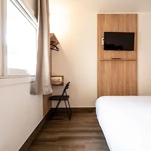 ** Hotel Kyriad Direct - Provence Verte Francia